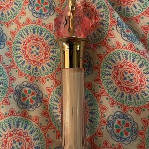 Lightly used Jeffree Star Concealer